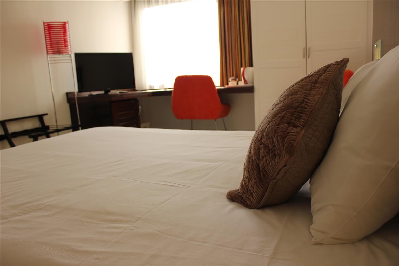 Hotel Le Saint Denis Екстер'єр фото