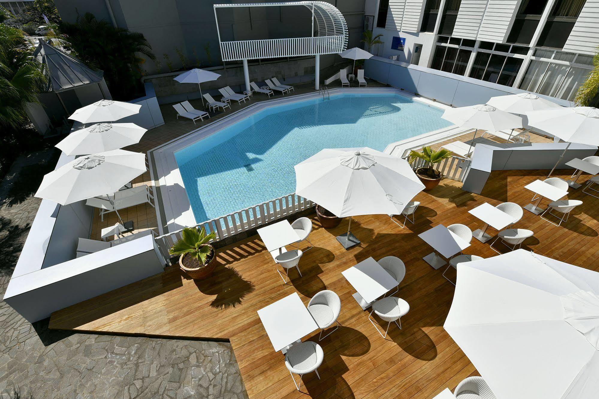 Hotel Le Saint Denis Екстер'єр фото