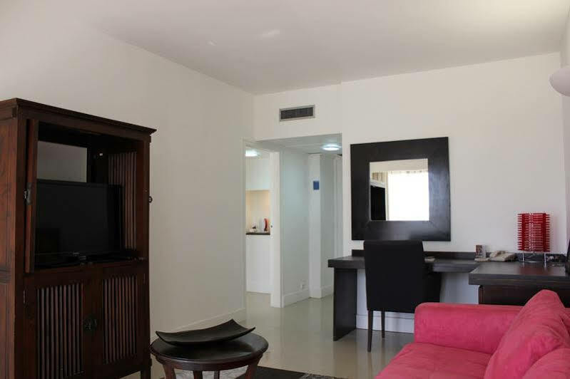 Hotel Le Saint Denis Екстер'єр фото